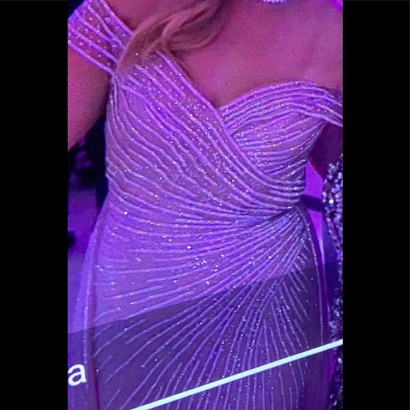 Custom  couture size 14 - Picture 16 of 16